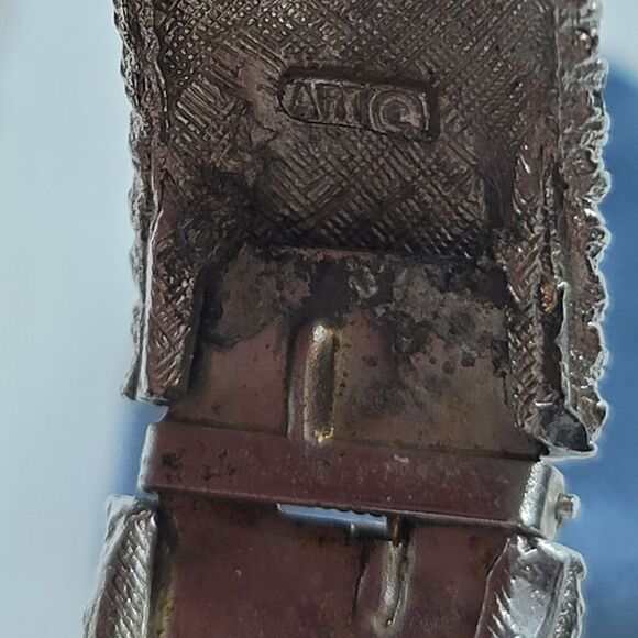 MODE-ART Marked Bracelet - Picture 5 of 5